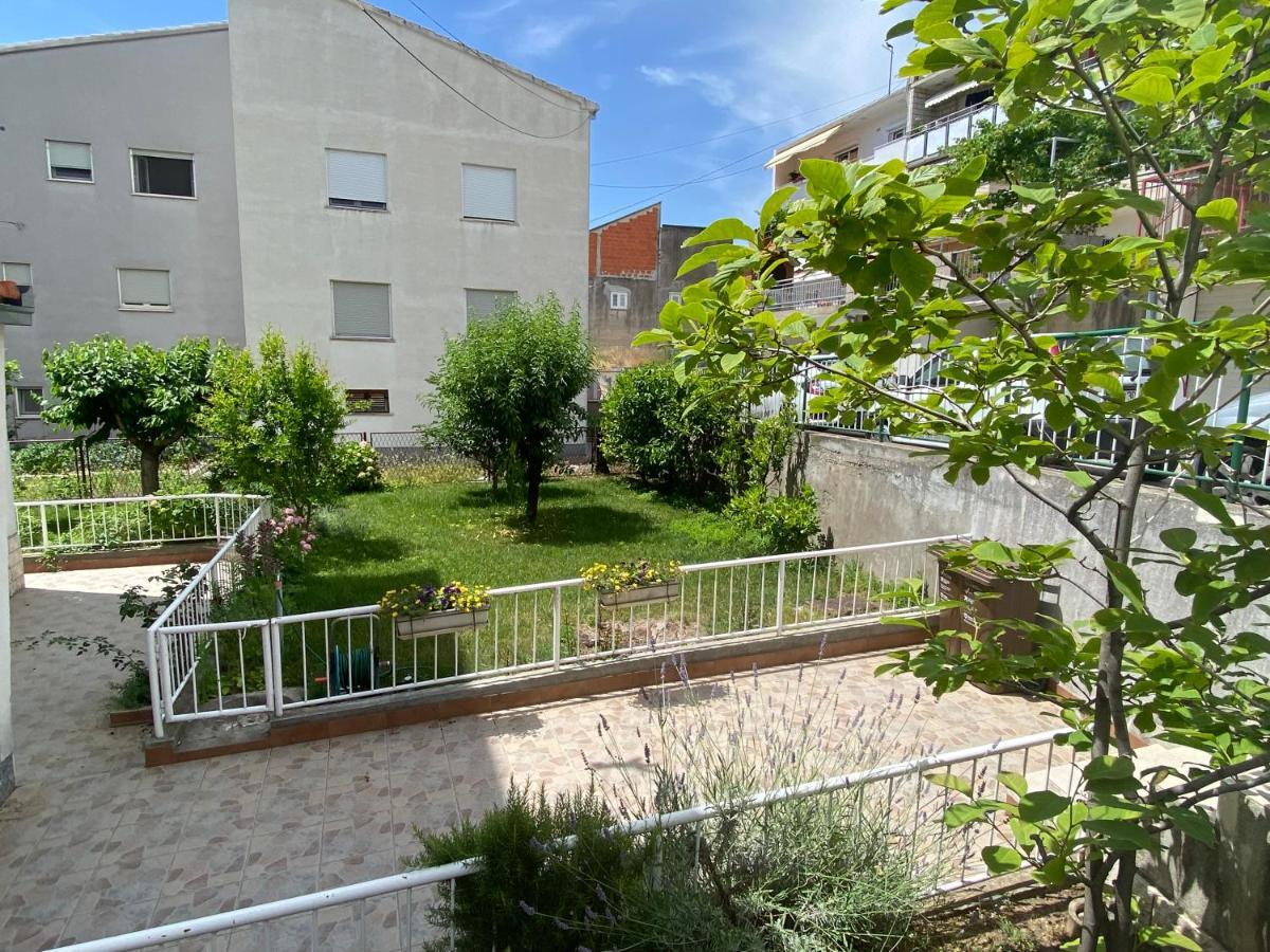 Attractive High Quality Friendly Apartment Split Eksteriør billede
