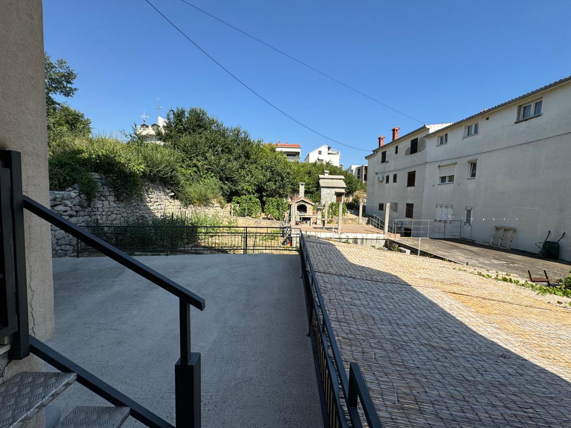 Attractive High Quality Friendly Apartment Split Eksteriør billede